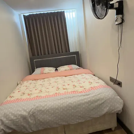 Apartment Oeztatli Istanbul